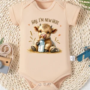 Hay, I'm new here letter cute cartoon cow print baby romper onesie soft and comfortable pregnancy gift
